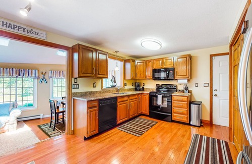 West Yarmouth House | Sunny, Family-Friendly Home w/Fast WiFi - Adjacent to Cape Cod Rail Trail