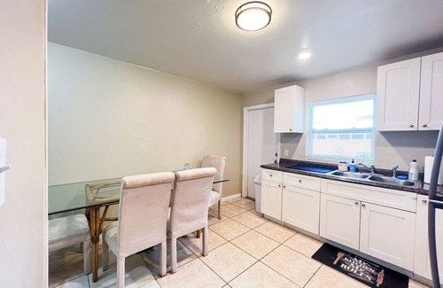 Fort Myers Villa | Sunny Fort Myers Retreat: Pet-Friendly near Downtown District, No Cleaning Fee!