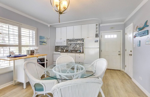 Longboat Key Villa | Sunny Gulf Coast Villa: Direct Beach & Pool Access