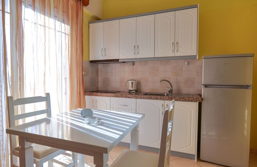 Sarande Hotel | Sunny Holiday