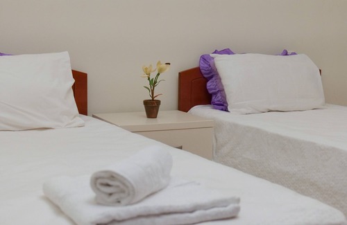 Sarande Hotel | Sunny Holiday