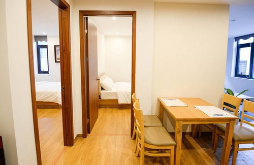 Cong Vi Apartment | Sunny Home
