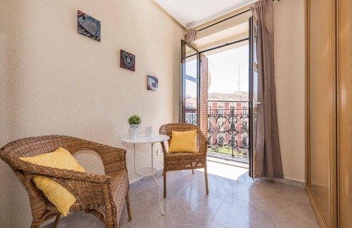 Centro Apartment | Sunny Loft Historic District - Sol