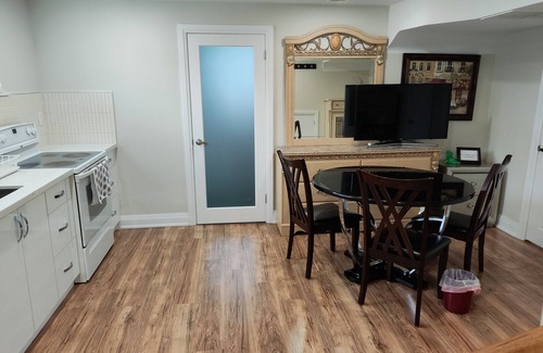 West Oakville House | Sunny New Reno Basement Apartment 1Br+Bath+Kith+Ldry All Privacy
