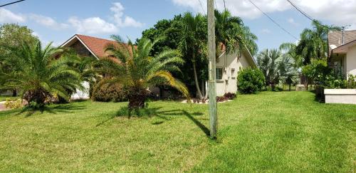 Fort Myers Villa | Sunny Paradise