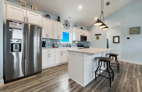Port St. Joe House | Sunny Paws
