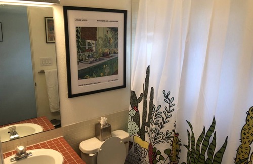 Barelas House | Sunny & Private, art filled entertainers dream in the heart of downtown