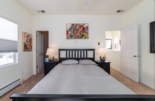 Barelas House | Sunny & Private, art filled entertainers dream in the heart of downtown