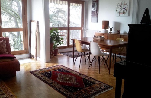 Bois Clos d'Orleans House | Sunny Private Bedrooms in Peaceful Shared Flat near Bois de Vincennes