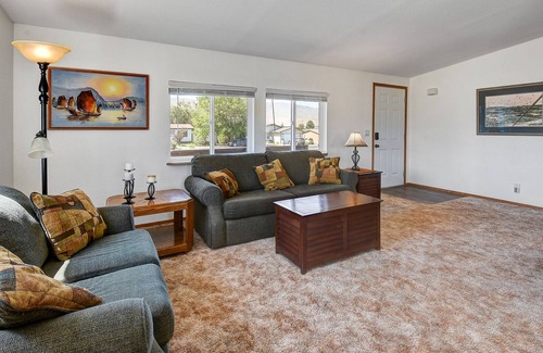 Desert Aire House | Sunny Retreat on the Airstrip!