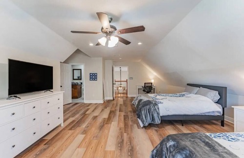 Lake Tarpon Estates Apartment | Sunny Retreat Palm Harbor