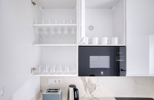 Goya Apartment | Sunny Salamanca 2BR w/Doorman nr El Retiro Park, by Blueground