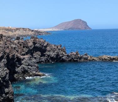 Los Abrigos Apartment | Sunny Seas Hideaway Apartment