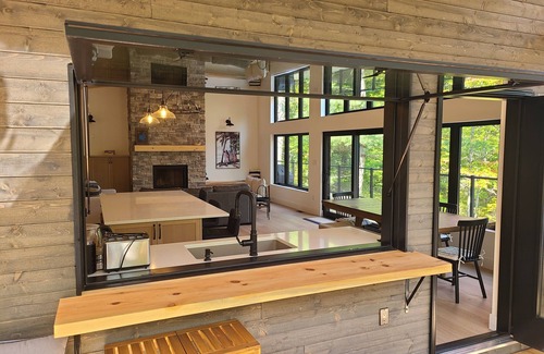 Madawaska Valley Cottage | Sunny Shores Lakehouse