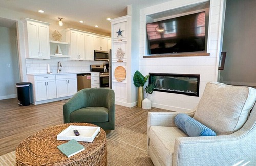 Celina Cottage | Sunny Shores: Lakeside Cottage