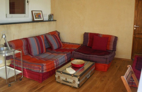Skoutari House | Sunny side, a holiday home for families, groups and individualists