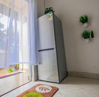 Kampala Apartment | Sunny Side