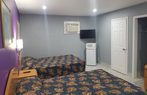 Tampa Hotel | Sunny South Motel