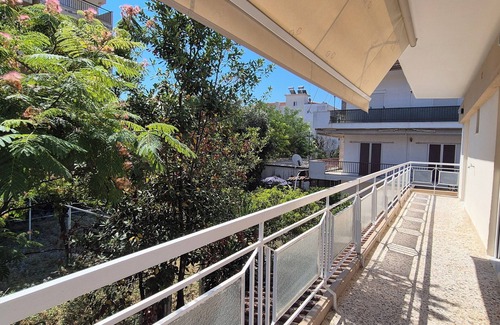 Kallikratia Apartment | Sunny, Spacious & Central – Family-Friendly Holiday Spot