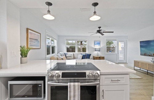North River Shores House | Sunny Spacious Home in Stuart