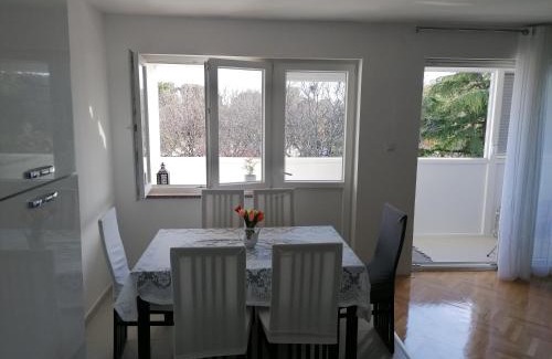 Veruda Apartment | Sunny Spot