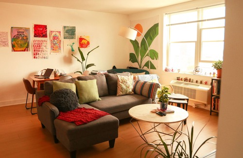 Union City Apartment | Sunny Stay 15mins from Times Square