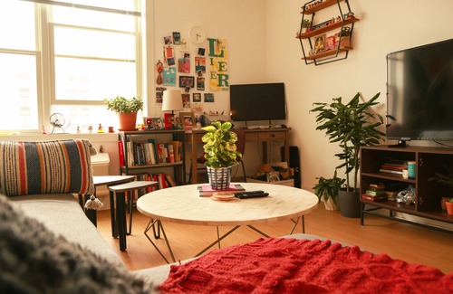 Union City Apartment | Sunny Stay 15mins from Times Square