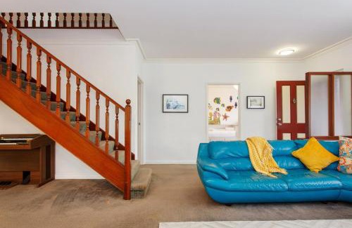 Palmyra House | Sunny Stays Holiday Home - 5 min to Fremantle