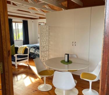 Brenton-on-Sea Apartment | Sunny studio in the sky