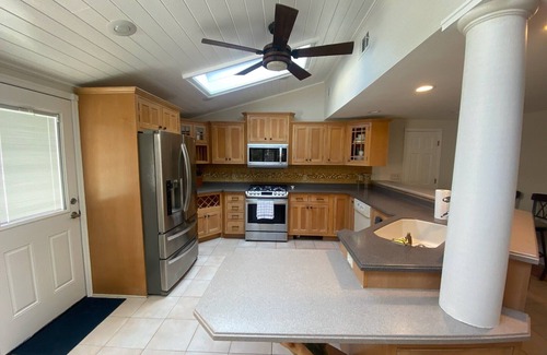 South Seaside Park House | Sunny Surfside Oasis