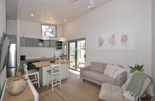 McLaren Vale House | Sunny Vale