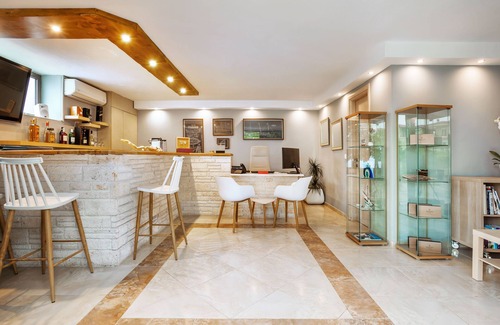 Haniotis Villa | Sunny Villas Resort & Spa
