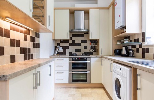 Denby Dale House | SunnyBank