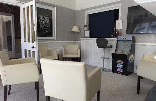 Llandudno House | Sunnycroft Private Hotel