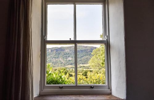 Tremadog House | Sunnyside Cottage