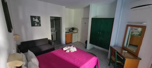 Faliraki Apartment | SunnySun Studios