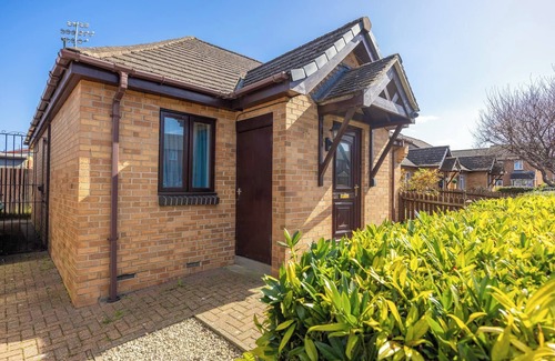 Gloucester House | Sunnyvibes Kingsholm 2BR Free Parking 2nights Plus Discount
