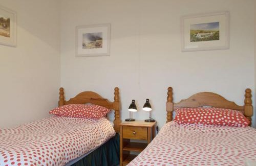 St Brides House | Sunray - Uk31515