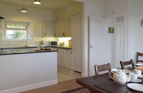 St Brides House | Sunray - Uk31515