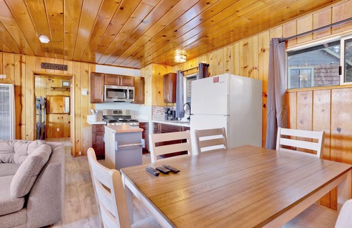 Big Bear Lake Hotel | Sunrise #108