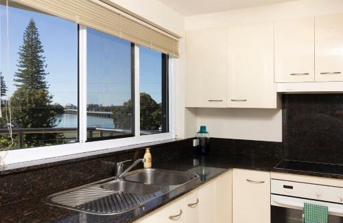 Tuncurry Apartment | Sunrise 202