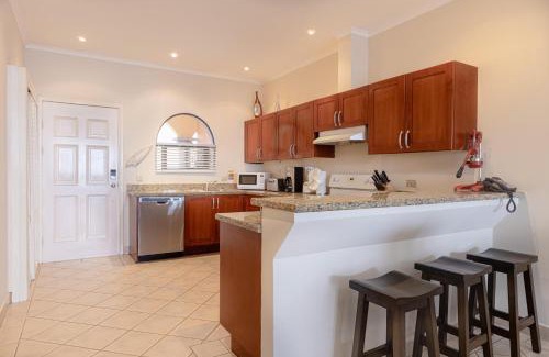 Tamarindo Apartment | Sunrise 48- 3 Bedroom Ocean View Penthouse Condo
