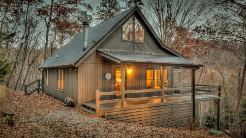 Morganton House | Sunrise and Stardust