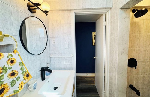Woodbine Gardens Bed & Breakfast | Sunrise BnB with Free Parking