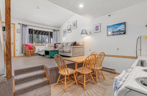 Sunday River Area Condo | Sunrise C-106 Ski In Ski Out Condo