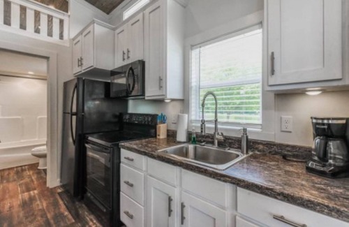 Gadsden Cabin | Sunrise Cottage at River Rocks Landing