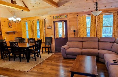Greenville House | Sunrise Cottage