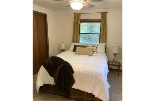 Mountain Cottage | Sunrise cottage