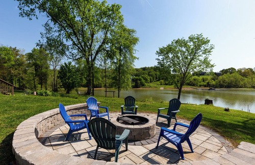 Dandridge Cabin | Sunrise Cove