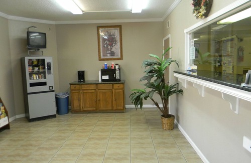 Lake Charles Hotel | Sunrise Inn